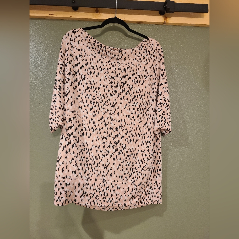 Blouse with cowl neck line, pink, black and white